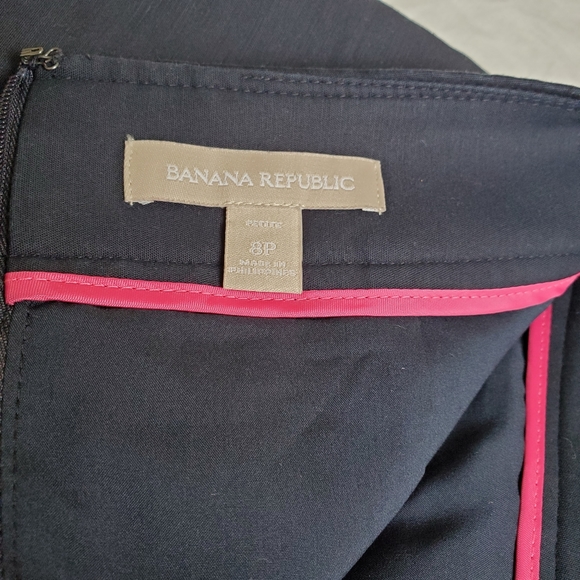 Banana Republic Navy Blue Pencil Skirt - Picture 5 of 10